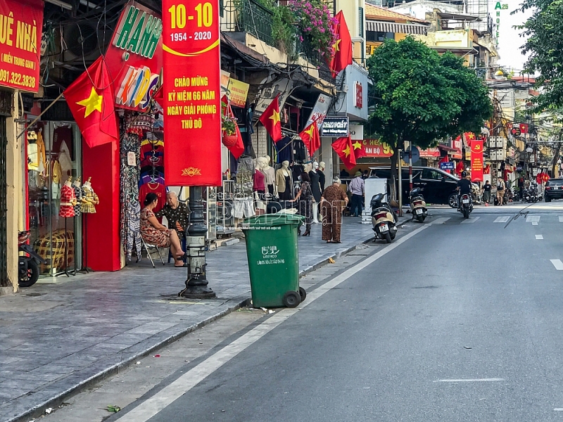 Hà Nội rực đỏ cờ hoa chào mừng Đại hội Đảng, 1010 năm Thăng Long - Hà Nội