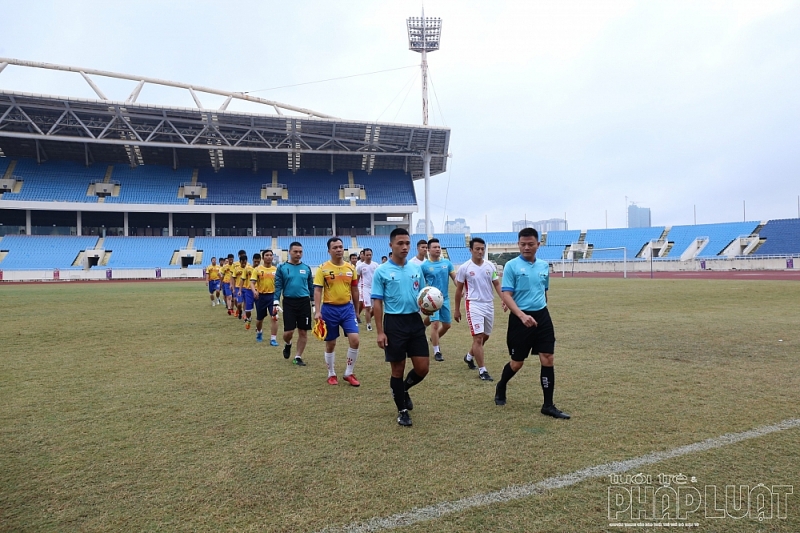 "Trả nợ" thành công VTV, báo Tuổi trẻ Thủ đô lên ngôi vô địch Press Cup 2020