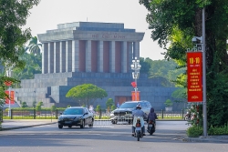 ha noi ruc ro co hoa chao mung ngay giai phong thu do