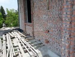 Hải Dương: Chủ đầu tư "vô tư" sử dụng gạch đất sét nung vào dự án đầu tư công?