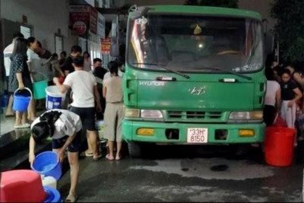 Bằng mọi biện pháp cấp nước ổn định trở lại cho người dân Khu đô thị Thanh Hà