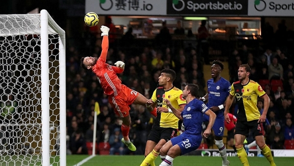 watford 1 2 chelsea nhe nhang vuon len vi tri thu 3