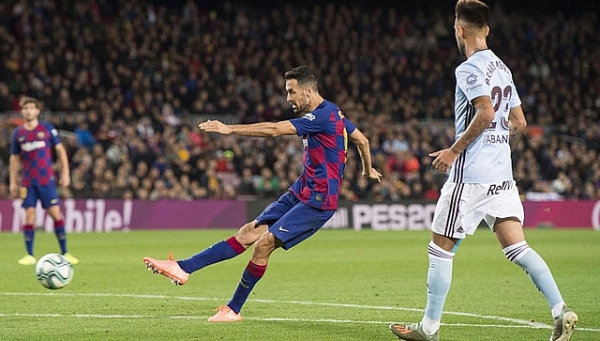 barcelona 4 1 celta messi ve 2 sieu pham barca giu vung ngoi dau