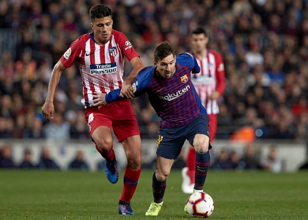 nhan dinh truoc tran dau atletico madrid vs barcelona 03h00 0212 chien dau vi ngoi dau