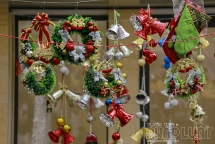 Rực rỡ sắc màu đón Giáng sinh và năm mới trên phố Hàng Mã