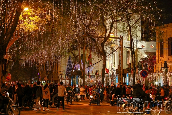 co mot ha noi long lanh va an lanh trong dem giang sinh