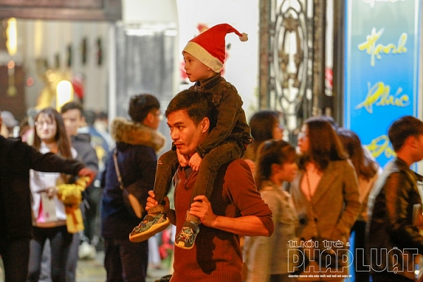 co mot ha noi long lanh va an lanh trong dem giang sinh