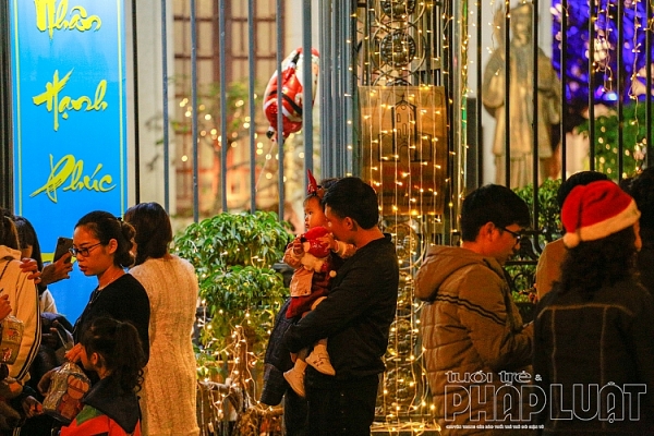 co mot ha noi long lanh va an lanh trong dem giang sinh