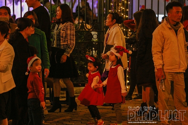 co mot ha noi long lanh va an lanh trong dem giang sinh