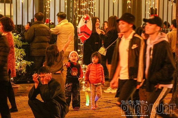 co mot ha noi long lanh va an lanh trong dem giang sinh