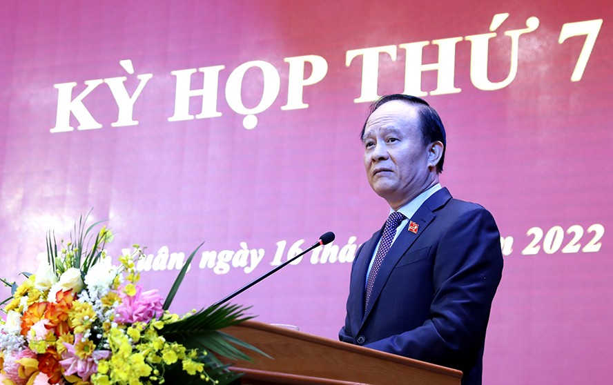 Đồng chí Nguyễn Minh Tiến được bầu làm Chủ tịch HĐND quận Thanh Xuân