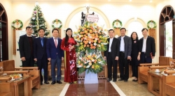 Chủ tịch Ủy ban MTTQ Việt Nam TP Hà Nội thăm, chúc mừng Giáng sinh Giáo phận Hưng Hóa