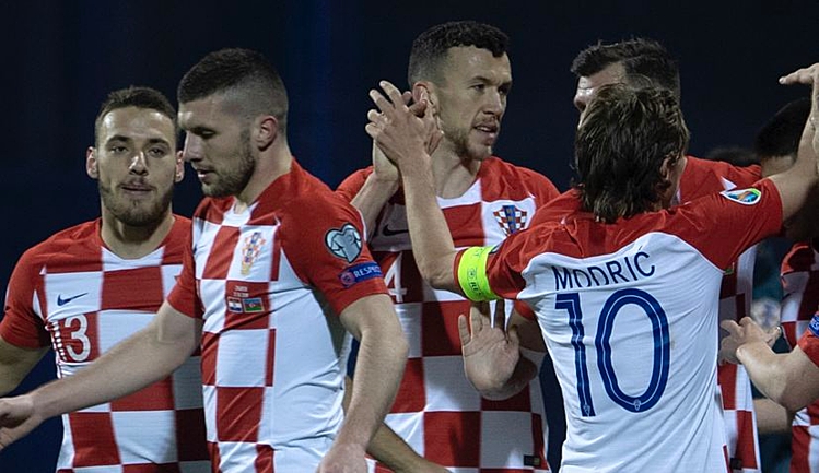 croatia thang dam tren san slovakia