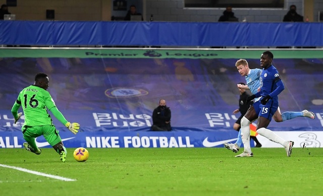 Chelsea 1-3 Man City: Hai phút, hai bàn thắng - 15