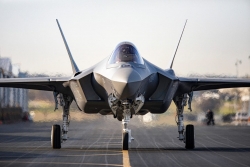 Mỹ hoãn kế hoạch sản xuất hàng loạt F-35 vì vấn đề kỹ thuật