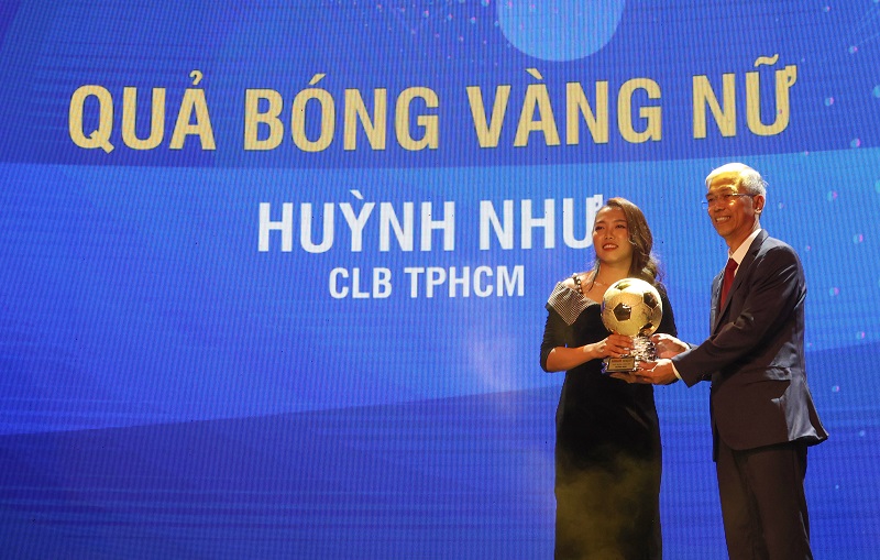 VFF - Văn Quyết, Huỳnh Như và Minh Trí đoạt Quả bóng Vàng Việt Nam 2020