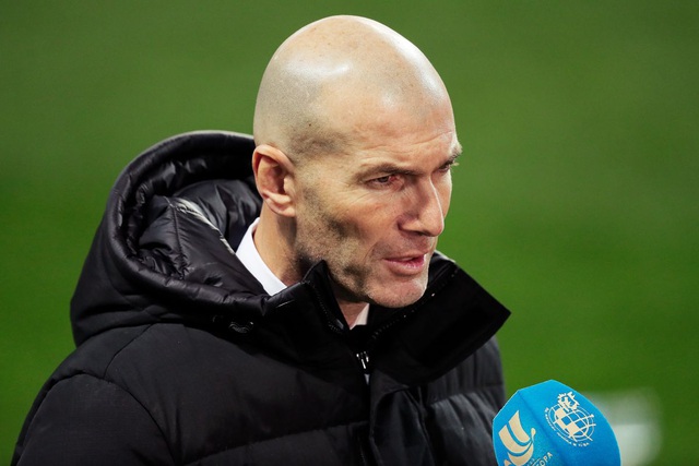 Real Madrid bết bát, HLV Zidane trước nguy cơ lớn bị sa thải - 2