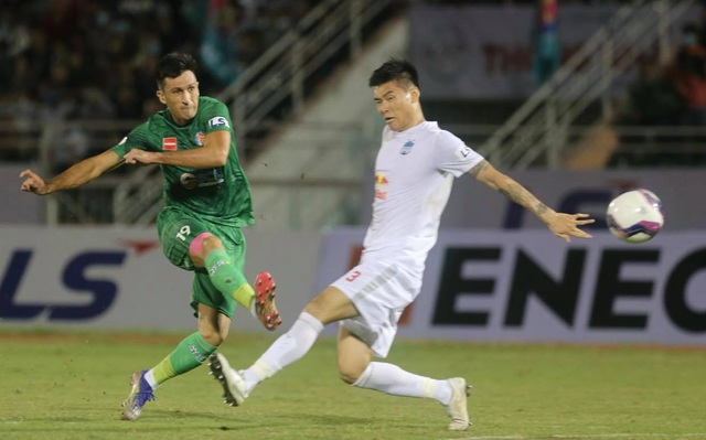 HA Gia Lai thua Sài Gòn FC trong ngày HLV Kiatisuk ra mắt - 5