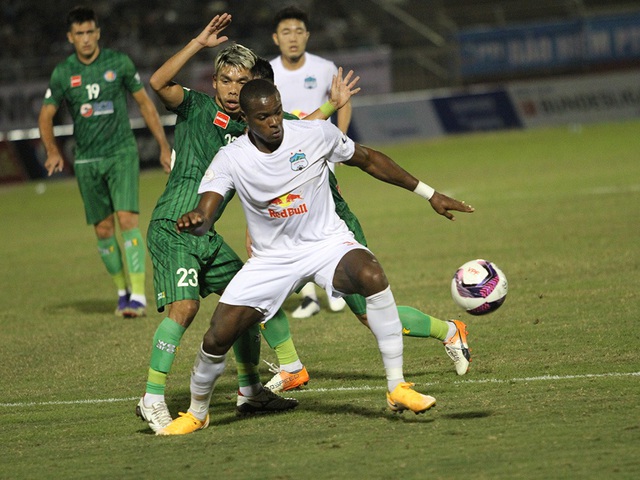 HA Gia Lai thua Sài Gòn FC trong ngày HLV Kiatisuk ra mắt - 3