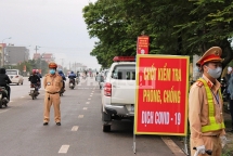 Bắc Giang: "Thở" ra nồng độ cồn quá ngưỡng, 2 "ma men" bị phạt 84 triệu đồng, tước giấy phép lái xe 23 tháng