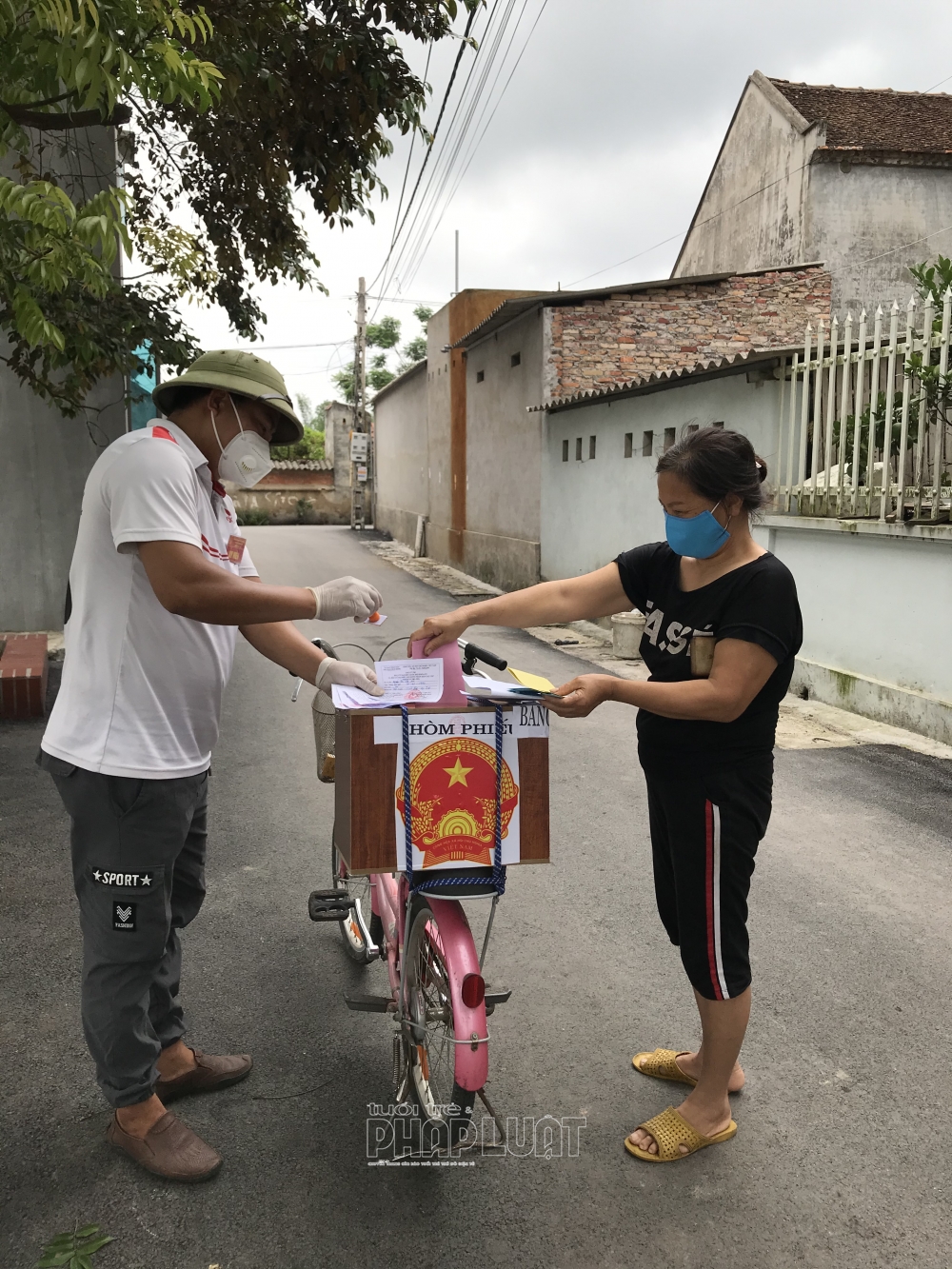 Bắc Giang tưng bừng ngày bầu cử