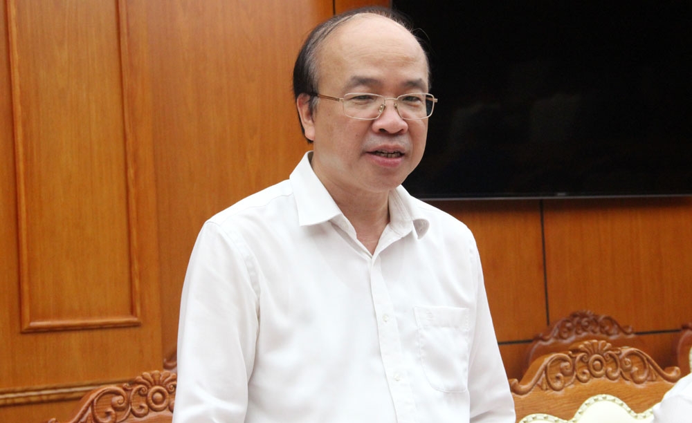 Thứ trưởng Phan Chí Hiếu kiểm tra việc chấp hành Luật Thủ đô tại tỉnh Bắc Giang