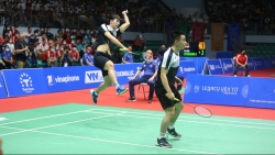 Đỗ Tuấn Đức và Phạm Hồng Nam giành huy chương Đồng cầu lông nội dung đôi nam