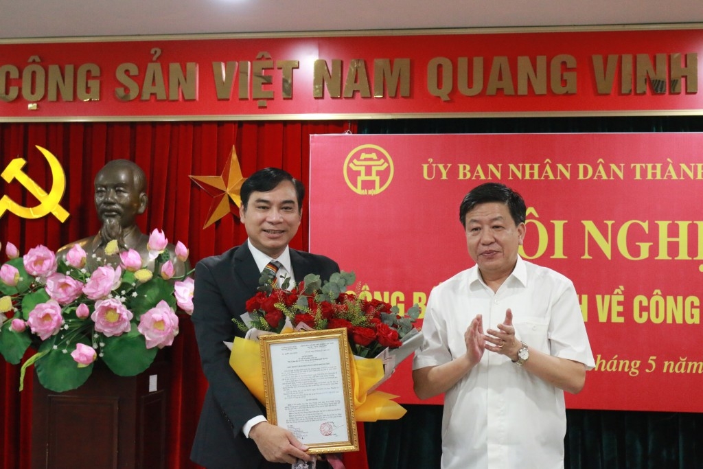 Bổ nhiệm đồng chí Đào Duy Phong giữ chức Phó Giám đốc Sở Giao thông vận tải Hà Nội