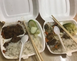 Cơm bình dân: Rẻ với ví tiền, đắt cho sức khỏe?