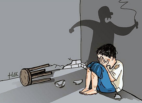 Bạo hành trẻ em: Ai gánh nổi những tổn thương đeo đẳng cả cuộc đời trẻ thơ?