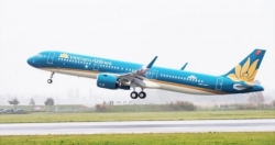 vietnam airlines khoi phuc 4 duong bay noi dia mo ban ve 99 nghin dong