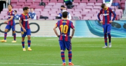 Barcelona thất bại trước Real Madrid: Bị oan hay HLV Koeman quá “non”?