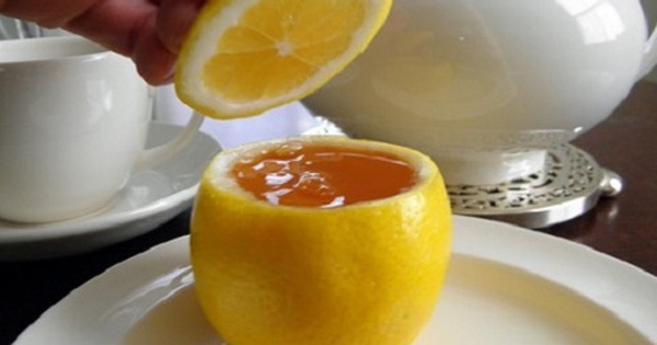 6 lợi ích bất ngờ khi uống 1 cốc chanh mật ong mỗi ngày