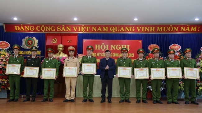 Vĩnh Phúc: Phát huy vai trò nòng cốt, xử lý nghiêm các trường hợp vi phạm quy định về phòng chống dịch