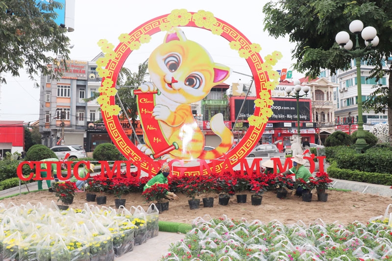 Vĩnh Yên (Vĩnh Phúc): Rực rỡ vào Xuân chào mừng Xuân Quý Mão 2023