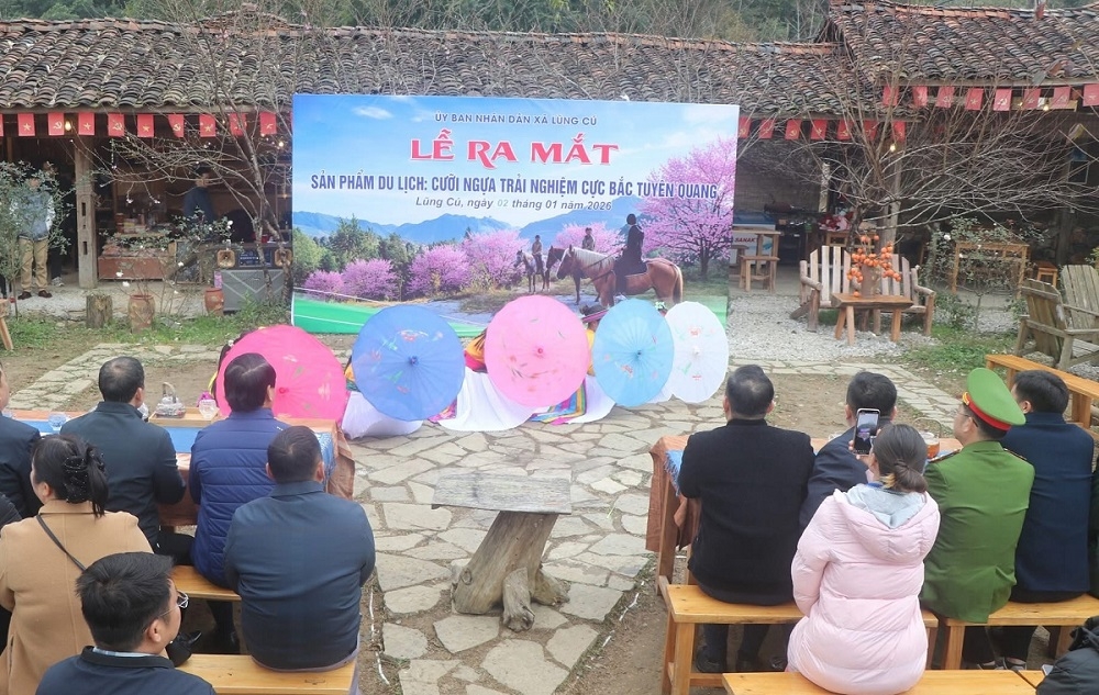 Chương trình Lễ ra mắt sản phẩm du lịch trải nghiệm “Cưỡi ngựa trải nghiệm Cực Bắc – Tuyên Quang thu hút du khách tham gia, trải nghiệm.