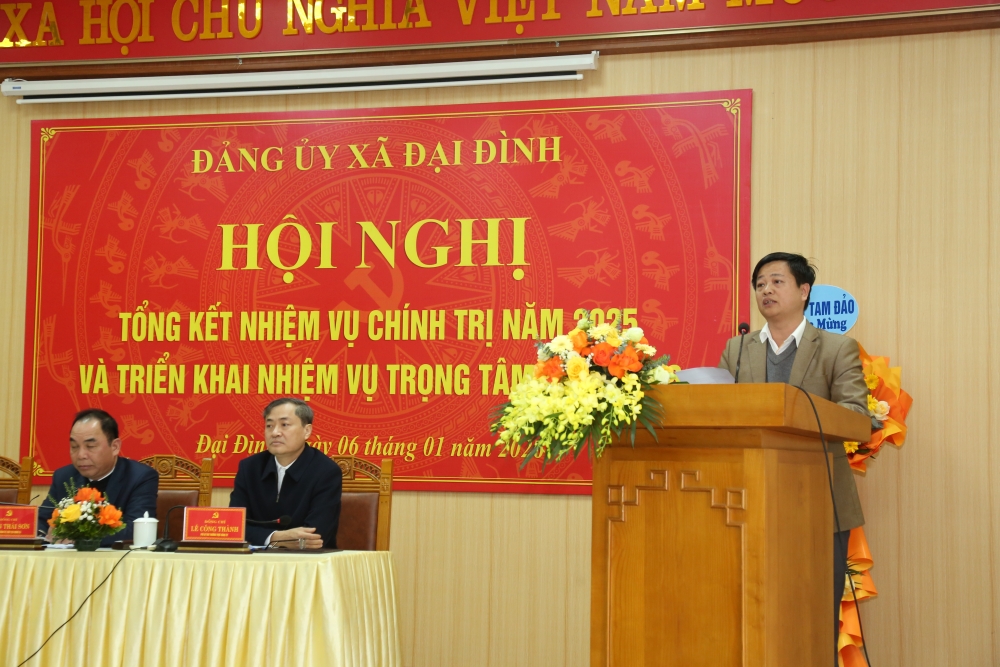 Xã Đại Đình: Xây dựng đội ngũ cán bộ, đảng viên gương mẫu, trách nhiệm, kỷ cương