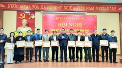 xa dai dinh xay dung doi ngu can bo dang vien guong mau trach nhiem ky cuong