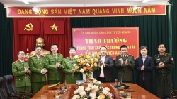 Tuyên Quang: Khen thưởng lực lượng Công an phá chuyên án lừa đảo xuyên quốc gia