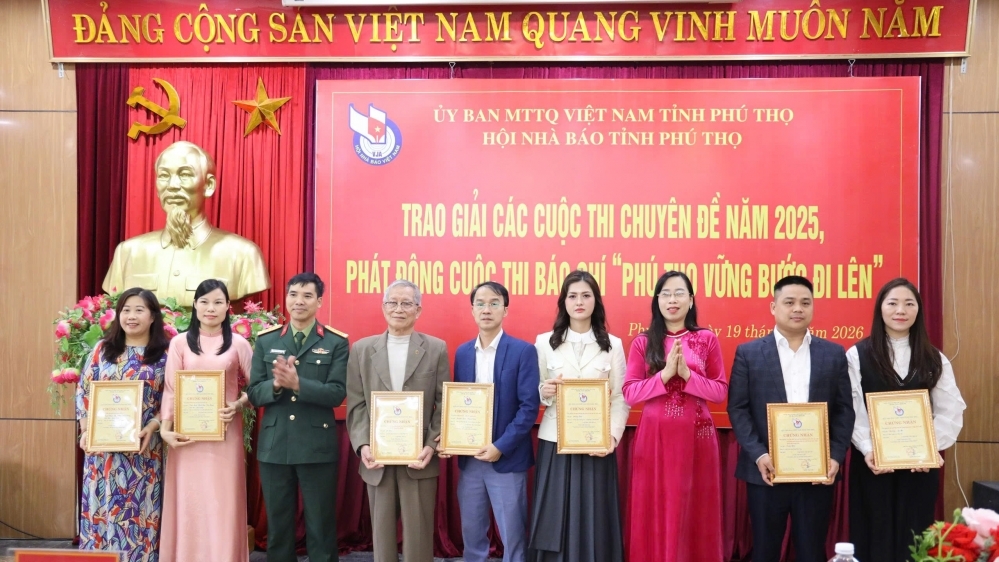 Báo Tuổi trẻ Thủ đô đoạt 2 giải báo chí viết về tỉnh Phú Thọ