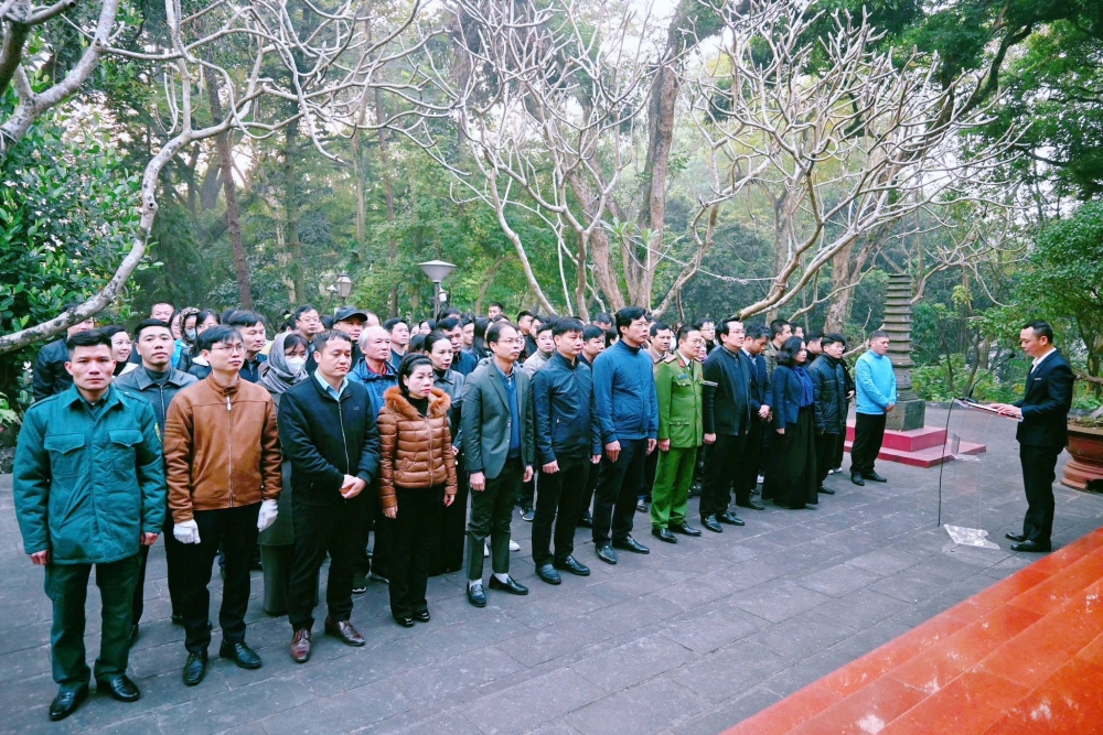 Phường Vĩnh Phúc: Phát động thi đua cao điểm chào mừng Đại hội XIV của Đảng Phường Vĩnh Phúc: Phát động thi đua cao điểm chào mừng Đại hội XIV của Đảng