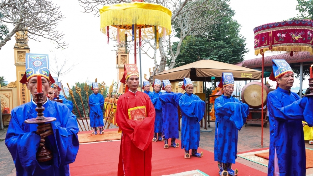 Huyền tích về Đức Thánh Mẫu Phan Thị Cù