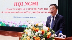 nhan to quyet dinh hieu qua van hanh mo hinh chinh quyen dia phuong hai cap o phuong vinh yen