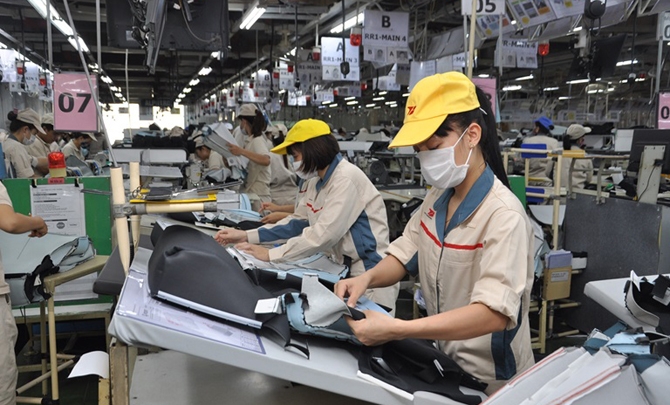 Linh hoạt, chủ động trong công tác phòng, chống dịch bệnh đã giúp Công ty TNHH Toyota Boshoku Hà Nội giữ ổn định hoạt động sản xuất kinh doanh, bảo đảm đời sống công nhân lao động