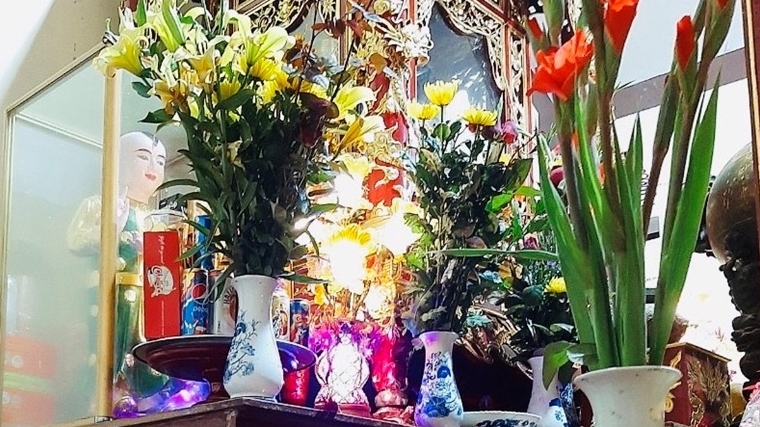 Vĩnh Phúc: Phát hiện tài liệu quý trong long báu thờ Quốc Mẫu Tây Thiên