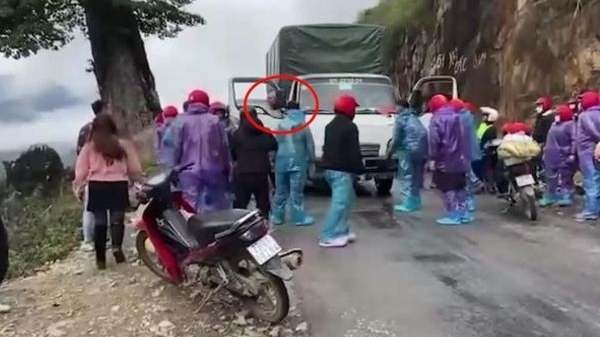 Hà Giang: Tạm giữ 1 người trong nhóm “phượt thủ” hành hung tài xế