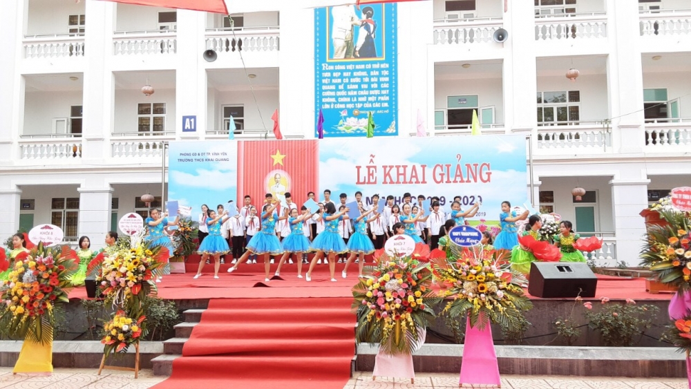 Lễ khai giảng trường THCS Khai Quang