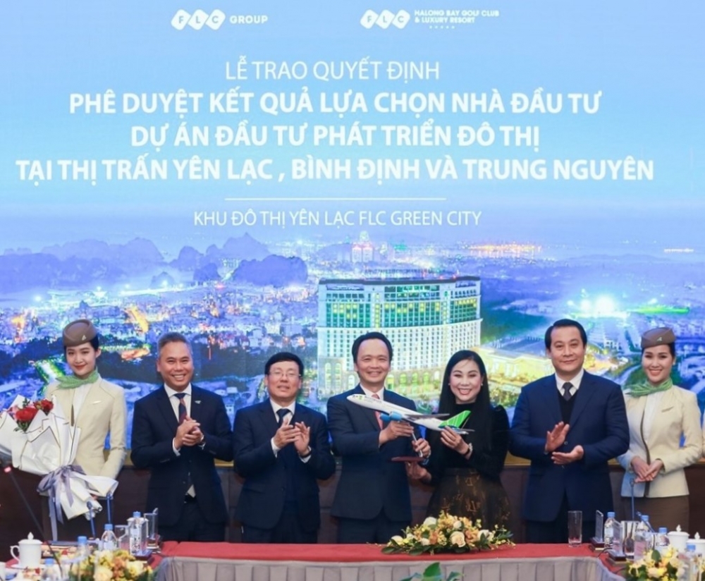 Ban thường vụ Tỉnh ủy Vĩnh Phúc và đại diện Tập đoàn FLC tại buổi làm việc chiều ngày 16/2.