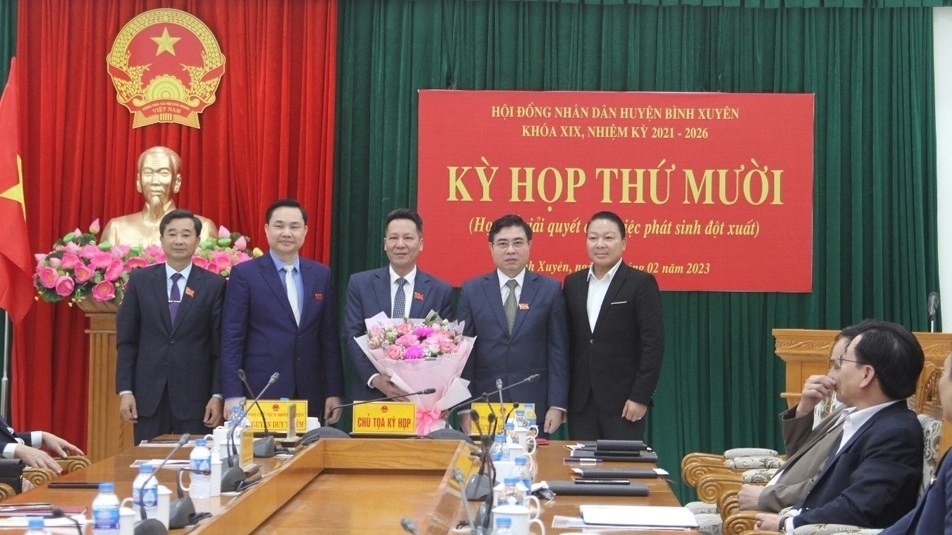 Vĩnh Phúc: Đồng chí Nguyễn Hồng Phương là tân Phó Chủ tịch UBND huyện Bình Xuyên