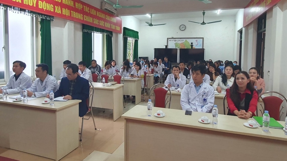 Nâng cao kỹ năng giao tiếp ứng xử, đổi mới phong cách, thái độ phục vụ